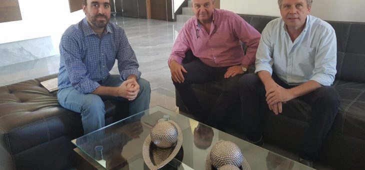 REUNIÓN CON EL DIRECTOR NACIONAL DE VIVIENDA SOCIAL