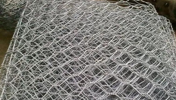 Llamado a Licitación Pública Gavión caja en malla hexagonal galvanizado