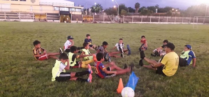 ESTAMOS INSCRIBIENDO PARA LA ESCUELITA DE FÚTBOL