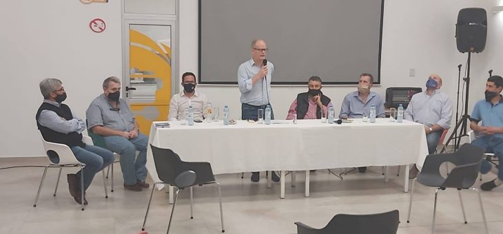 REUNIÓN CON CITRICULTORES