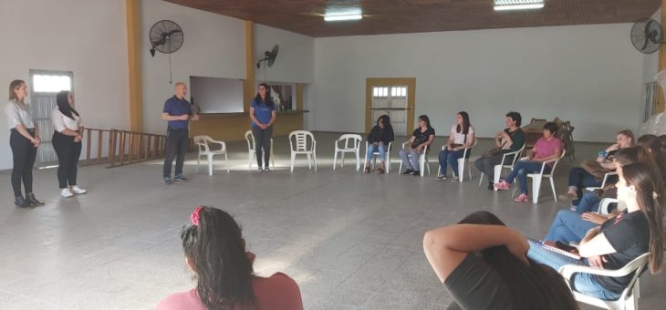 EMPEZAMOS CON EL TALLER DE COSTURA BÁSICA