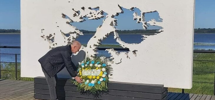HOMENAJE A NUESTROS HÉROES DE MALVINAS