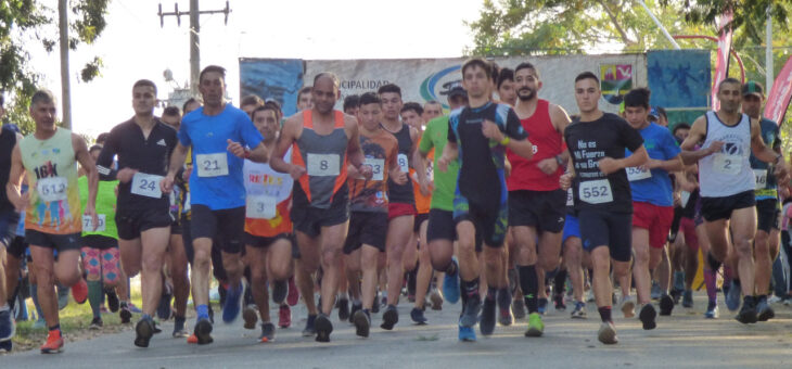 UN DOMINGO A PURA CARRERA