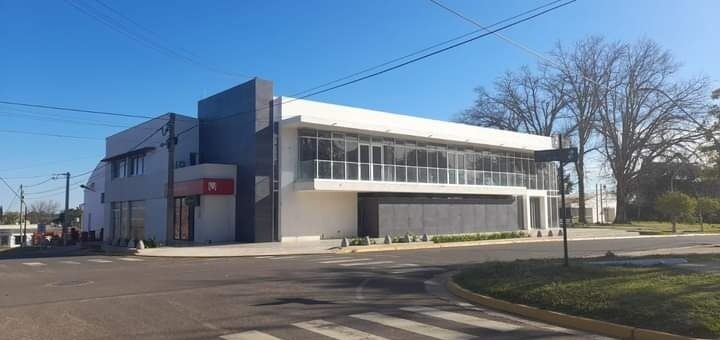 SE ABONAN LOS SUELDOS CON AUMENTO