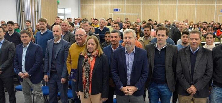 PRESENTACIÓN DE PROGRAMAS DEPORTIVOS