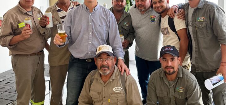 ENTREGA DE CAJAS NAVIDEÑAS