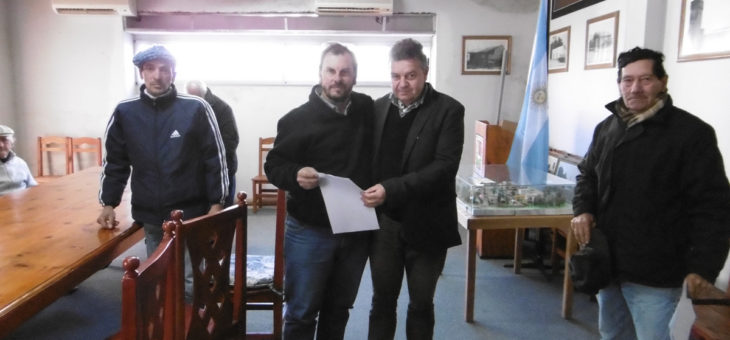 Entregas de aportes a familias rurales de santa Ana para la perforación de agua potable