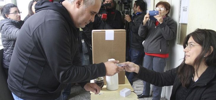 CAPACITACION AUTORIDADES DE MESA