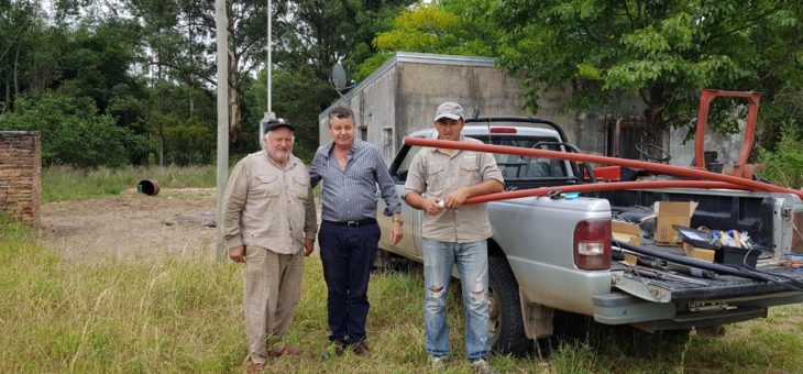 Instalación bombas de agua a familias rurales